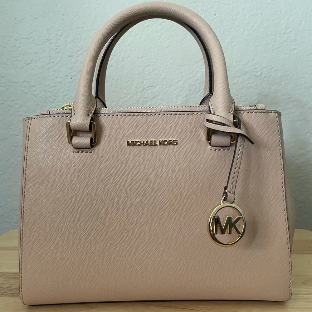 Michael Kors Crossbody Handbag